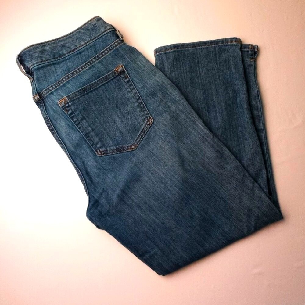 Eddie Bauer Womens Mid Rise Curvy Fit Cropped Denim Jeans Size 6 Blue Stretch